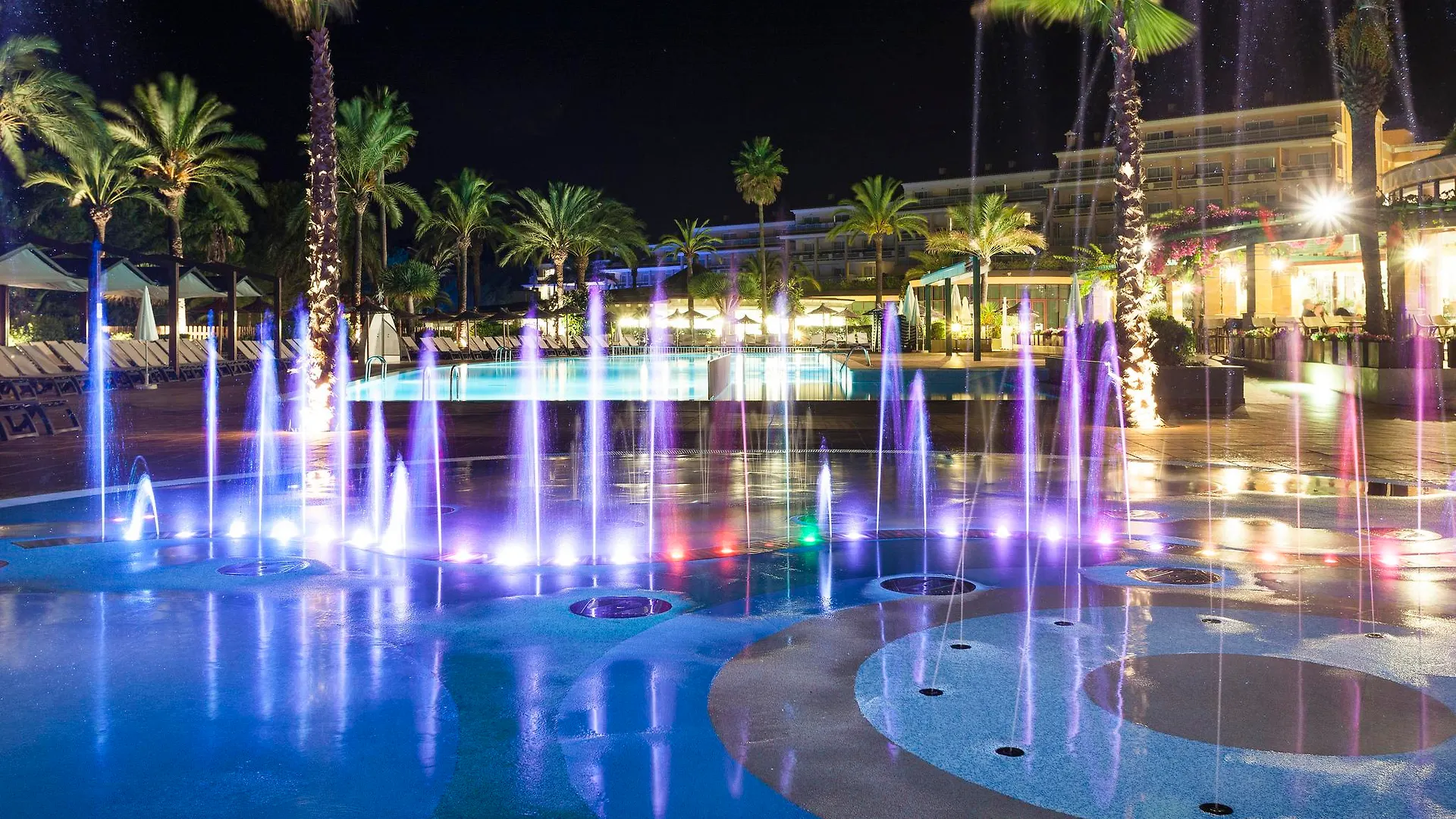 Отель Insotel Cala Mandia Resort