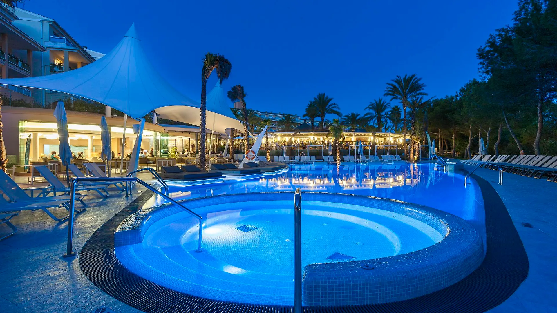 **** Отель Insotel Cala Mandia Resort Испания