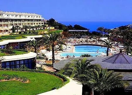 Insotel Cala Mandia Resort Отель
