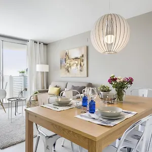 Spaces Oasis Penthouse 3 Bedroom, 2 Bathroom, Terrace, Pool, Sleeps Up To 6 , Sitges Spain